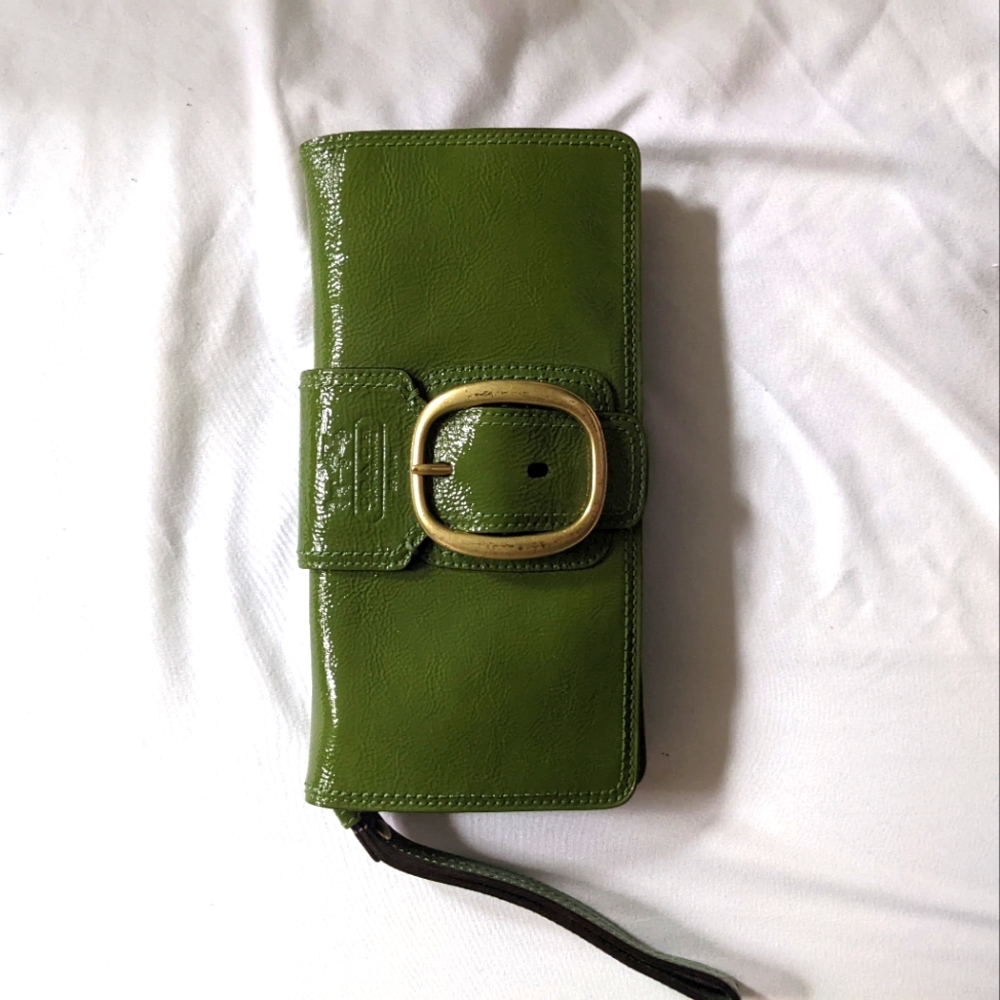 COACH vintage patent leather wallet